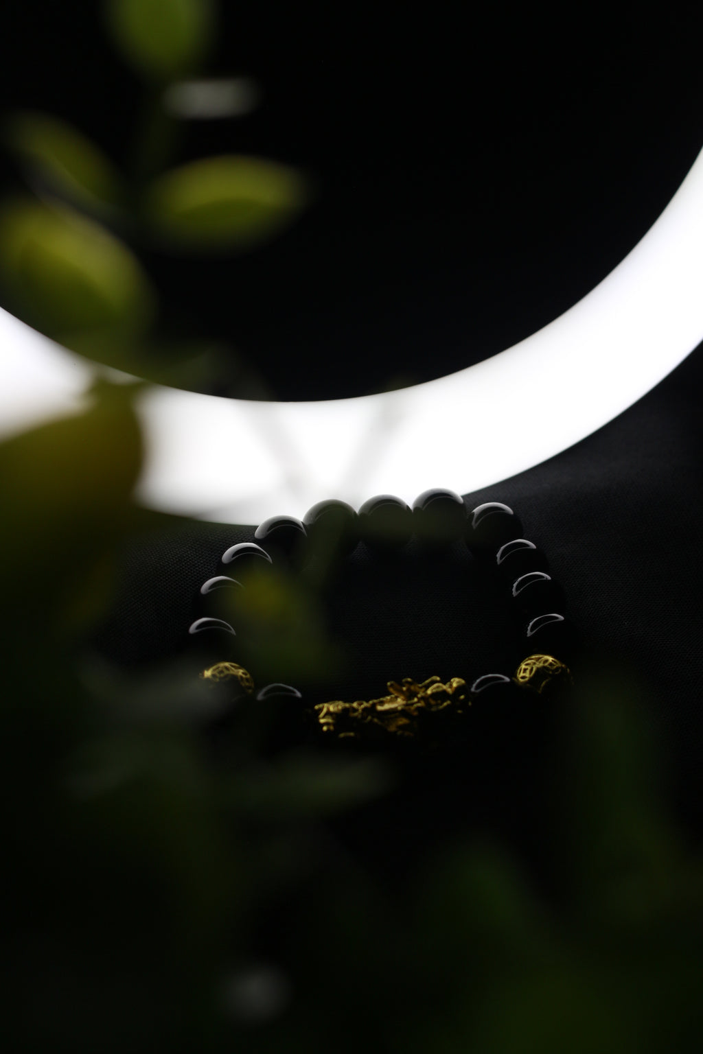 OBSIDIAN & GOLD PIXIU DRAGON BRACELET