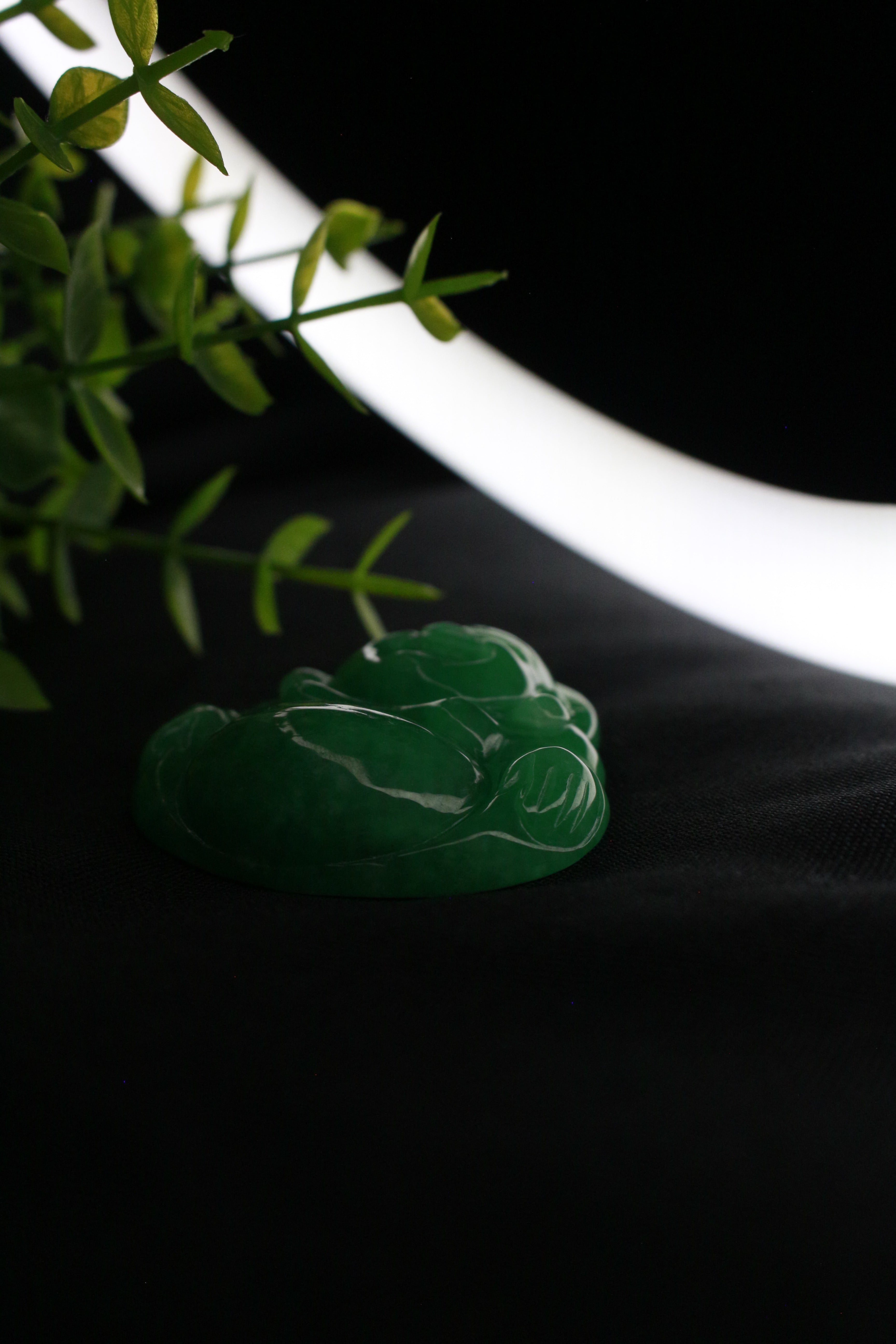 JUMBO GREEN JADE BUDDHA (PENDANT ONLY)